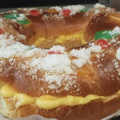 Roscón de reyes con crema